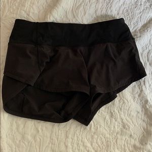 Black Lululemon running shorts